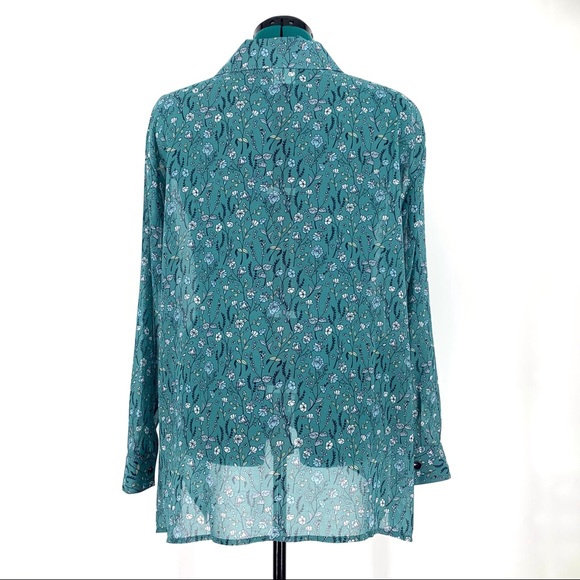 Cabi Chase Blouse, #3761, Small - Picture 7 of 16